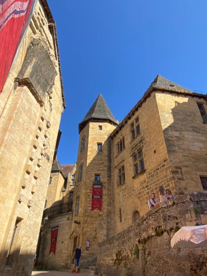 Les Flamboyants Apartment Sarlat-la-Caneda Exterior photo