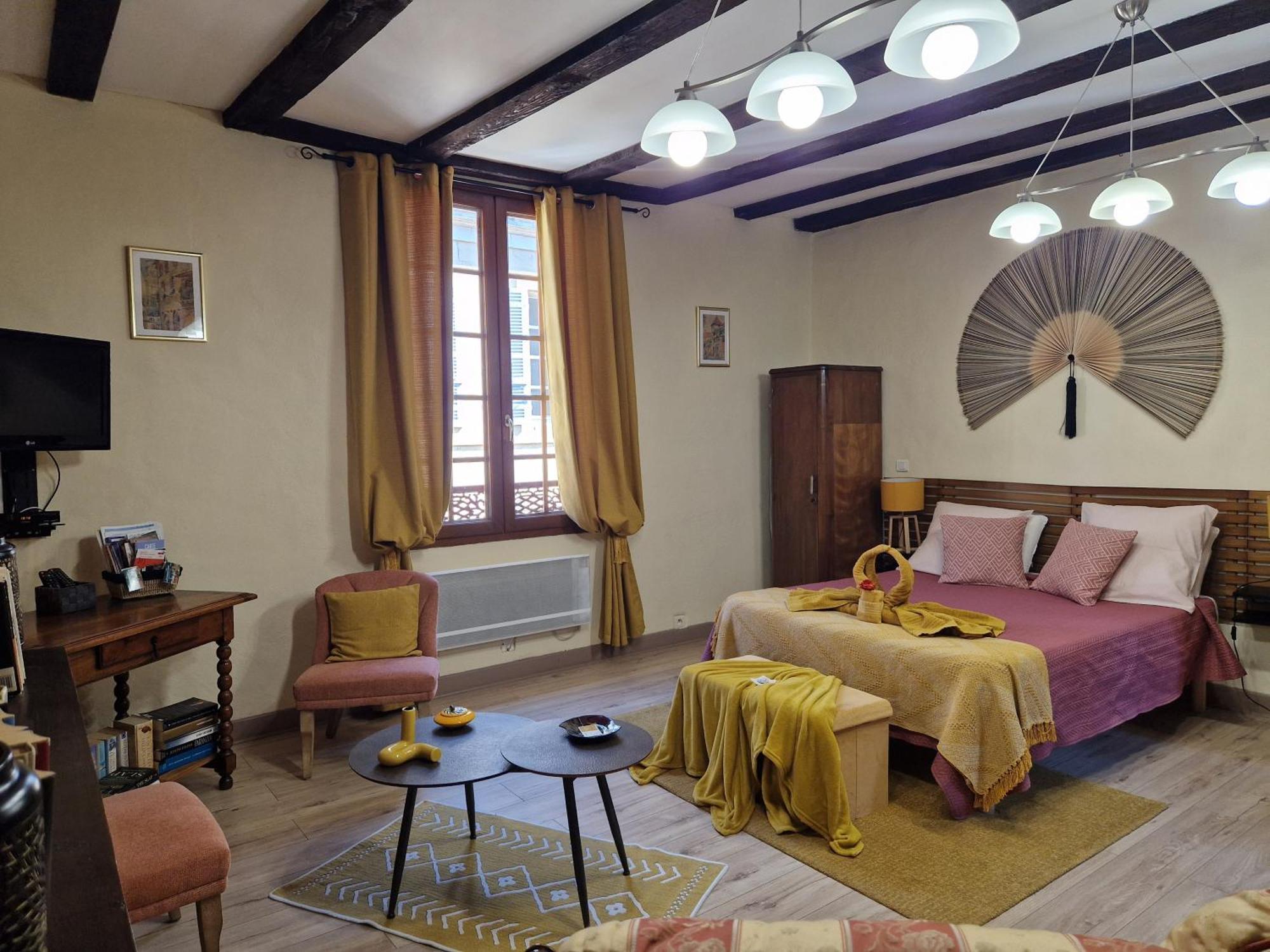 Les Flamboyants Apartment Sarlat-la-Caneda Exterior photo